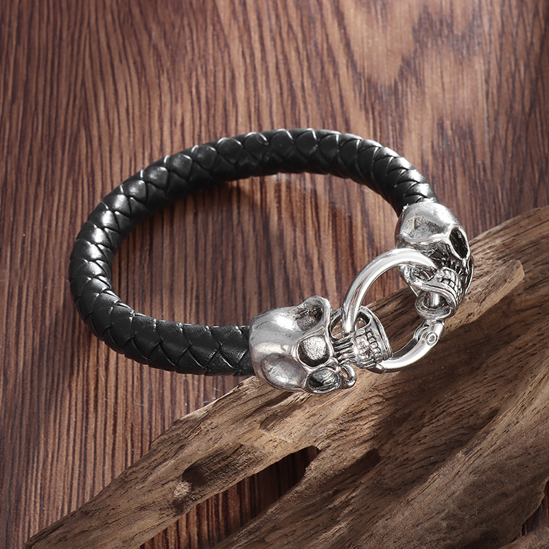 Gothic Skull Ring - Gothic Double Skull Schwarz geflochtenes Lederarmband