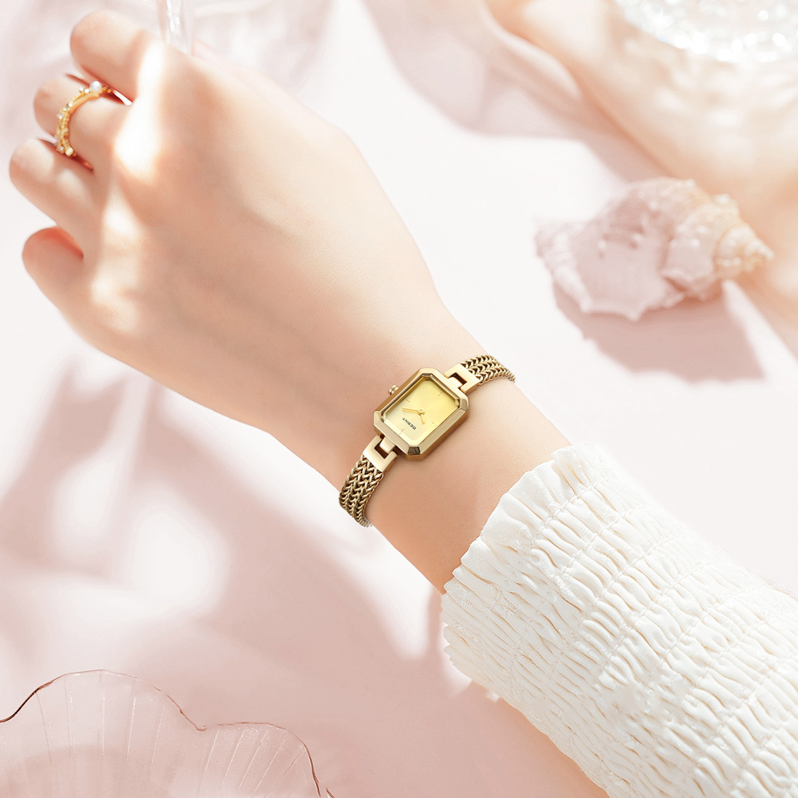 Berny Gold Uhr für Frauen Mini – Mystery Jewelry Jar Watches Bewertung und Preis